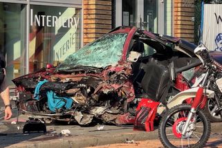 Tragická nehoda v Praze. Řidič při předjíždění narazil do tramvaje a motorky, na místě zemřel | Novinky.cz: Krimi