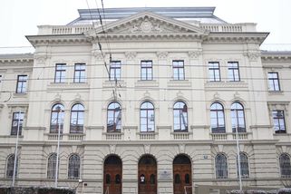 Syřan byl v minulosti členem teroristické organizace. Teď může v Rakousku získat občanství - Novinky