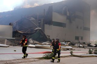 Rusko zasáhlo nákupní středisko v Charkově, Kyjevem otřásly exploze | ČeskéNoviny.cz