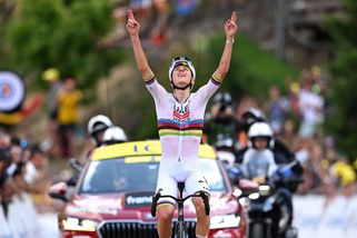 'Would you give away stages?' – Tadej Pogačar consumes all on Col du Tourmalet at the Tour de France but does he win too much?