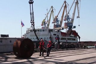 „Pošlete heslo, nebo jste mrtvý?“ Co všechno ruští vojáci ukradli na Ukrajině - Seznam Zprávy