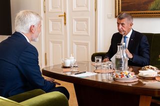 Babiš se chystá okrádat všechny Čechy. Zabránit mu...
