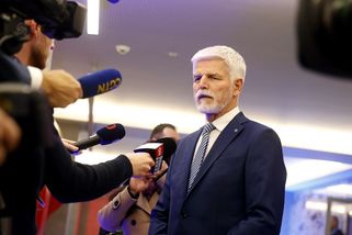 Pavel poslal Babišův seznam hostů k soudu. Prezident prý není dekorace, kterou lze odložit doma - Médium.cz