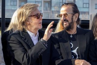 Vyšel první duet McCartneyho a Ringa Starra, bývalých spoluhráčů z Beatles - Novinky