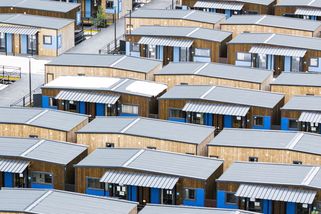 Fotky z olympijských sportovišť. Měsíc a půl před začátkem tu pracují bagry - Seznam Zprávy