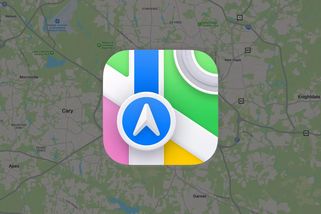 Reklamám už neutečete ani za volantem. Apple je zabudoval přímo do map a vypnout je nelze