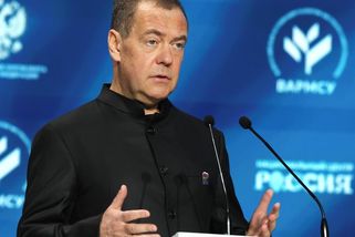 Američané Evropě na pomoc nepřijdou, má jasno Medvěděv - Novinky
