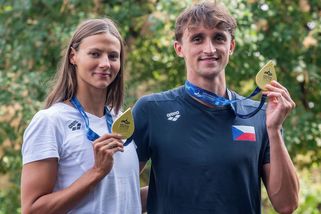 Evropští šampioni jsou doma. Seemanová se těší na jídlo od babičky, Knedla na kočku - Sport.cz