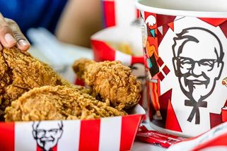 Skandál s masem v KFC? Europoslanec Zdechovský žádá ministry, aby na fastfood poslali kontrolu - Echo24.cz