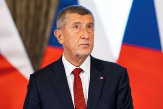 Babiš chce krotit trh s kratomem. Novinář: Za jeho první vlády problém začal - Seznam Zprávy