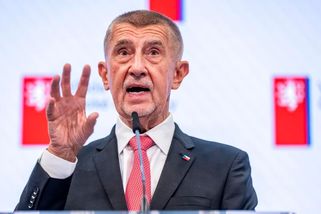 Dusno ve sněmovně: Babiš vyjel ostře po Rakušanovi, opozici vmetl udavačství