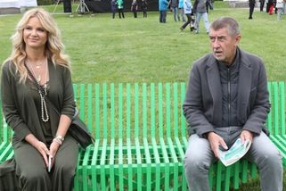 Údajně nová známost Andreje Babiše je celá Monika. Expremiér jí má kupovat první luxusní dary, píší na Slovensku