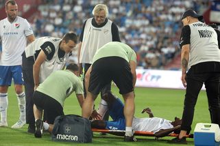 Hrůzostrašné zranění v Ostravě. Opora Baníku si zlomila nohu - Sport.cz