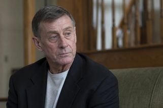 Michael Peterson a případ schodiště: nevysvětlená smrt, soudní bitvy a otázky bez odpovědí dodnes - Médium.cz