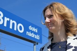 Brněnská primátorka Vaňková se drží, reptají jen lidovci - Novinky