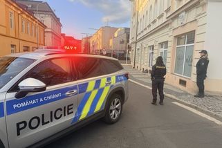 Policistka neuvěřila oběti znásilnění. Odmítnutí mělo fatální následky pro další dívku