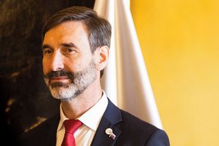 Slovensko si předvolá ruského velvyslance, uvedlo po útoku u ambasády v Kyjevě - Seznam Zprávy