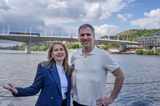 Piráti jsou pro Prahu katastrofa katastrof, míní Komárek. Ani Kubovičová stranu nechválila