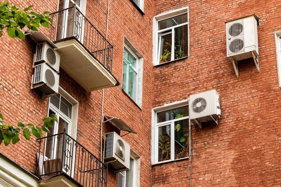 Evropa prochází energetickou zkouškou. Rozhodnou baterie, plyn i chytré sítě