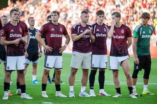 Jurásek to schytal od kotle, spoluhráči se za něj postavili. Za výroky proti Spartě se omluvil | Livesport.cz