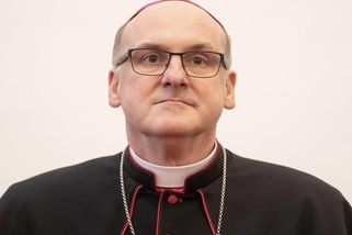 Cítím frustraci a stud. Pražský arcibiskup svolal kající pouť - Novinky