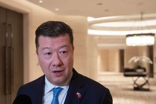 SPD přitvrzuje u valorizace důchodů: Okamura překvapil částkou, kterou chce prosadit