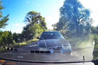Ošklivě vypadající nehodu zachytila palubní kamera | Odchyceno na dashcam