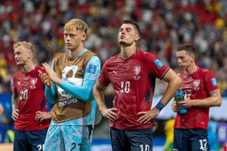 Malá naděje a 13 podmínek. Češi by se do play off MS mohli dostat i s bodem | Livesport.cz