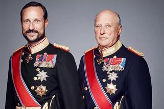 Norsko má nového krále. Haakon VIII. přebírá otěže...