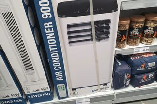 Češi se rvou o klimatizace z Actionu za 4000 Kč: Na mnoha místech hlásí "vyprodáno", kde ji sehnat si dopisují na FB