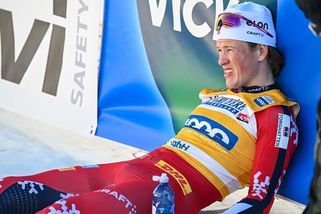 Hrozný trapas. Přišel bych si jako blbec, tepou po bizarním kousku Klaeba - Sport.cz