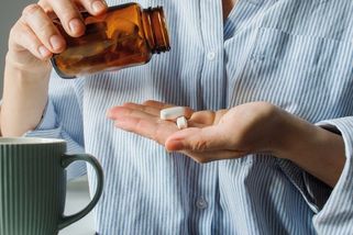 Moderní a specializované léky nově předepíše i praktický lékař. Které to jsou a co se mění pro pacienty? - Proženy.cz