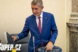 Super kachna: Babiš už má zase oplétačky s policií. Tentokrát je to ale velmi vážné a hrozí pád celé vlády