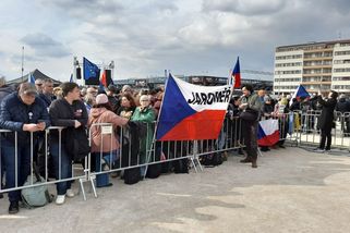 Babišova vláda ohrožuje naši bezpečnost a demokrac...