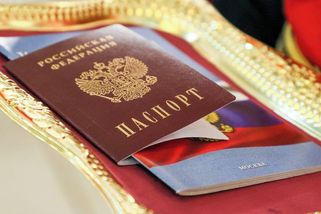 Slovensko pozastavilo Rusům vydávání turistických víz - Novinky