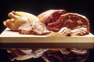 Čím se dá nahradit maso v mase? Agrofert zná odpověď - Médium.cz