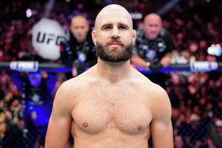 MMA | Procházka se přepnul. Ukázal bojový účes - Sport.cz