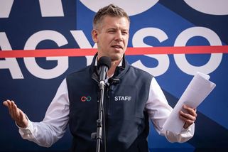 „Ruské energie přinášejí korupci a válku.“ Nová maďarská vláda nechce nic slibovat