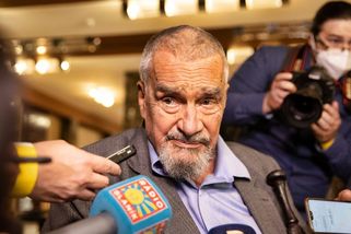 Na pohřbu Schwarzenberga promluví Kalousek i Pavel, zazní 34 úderů zvonu - Seznam Zprávy