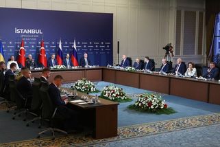 V Istanbulu začalo třetí kolo rusko-ukrajinských jednání - Seznam Zprávy