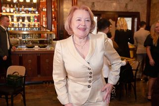 I v 76 letech okouzlila vzhledem! Herečka a politička Magda Vášáryová promluvila o tajemství své krásy a elegance - Super.cz