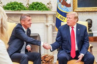 119 dnů do voleb: Další zesměšnění Donalda Trumpa...