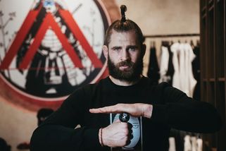 Jiří Procházka: Všichni ví, že Pereira využívá šamanské schopnosti, aby vyhrával zápasy