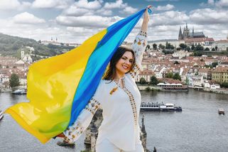 Jen čtvrtina ukrajinských uprchlíků v Česku se chce vrátit domů. Budou muset?