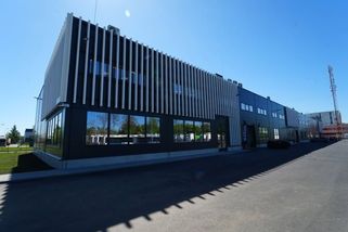 V Estonsku hořela výrobna bojových dronů, Lotyšsko zadrželo dva podezřelé ze žhářství - Novinky