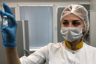 Virologové si neví rady s novou variantou covidu. ‚Pirola‘ se plíží nenápadně, ale efektivně, míní Pačes