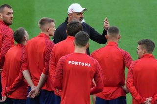 Byl jsem utrápený, ale nerad věci vzdávám! Chaloupek o Lize mistrů i těžkém budování pozice ve Slavii - Sport.cz