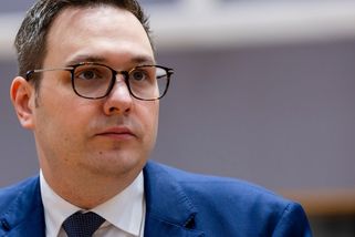 Lipavský míří blíž k ODS a ostře se střetává s ministrem Macinkou