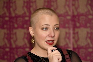 Anička Slováčková jde proti slovům Pavla Novotného. Chce žít a ukázala, jak jí padají vlasy