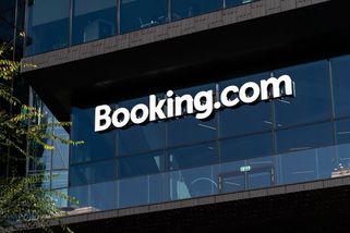 Booking.com čelí žalobě více než desítky tisíc evropských hotelů - Novinky
